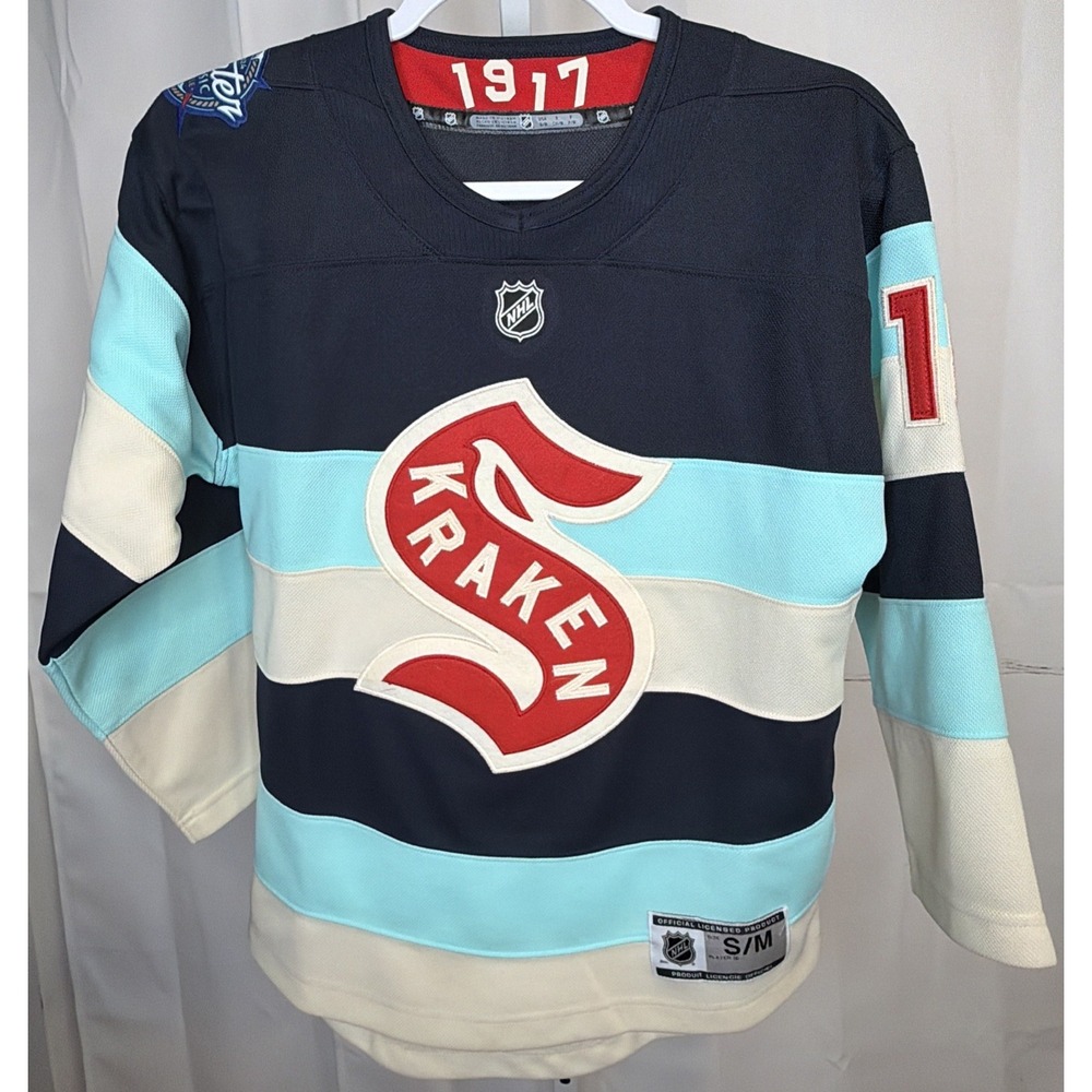 Seattle Kraken Winter Classic Matty Beniers #10 Jersey Youth Size S/M